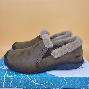 JSport Women's Brown Slip On Shoes
